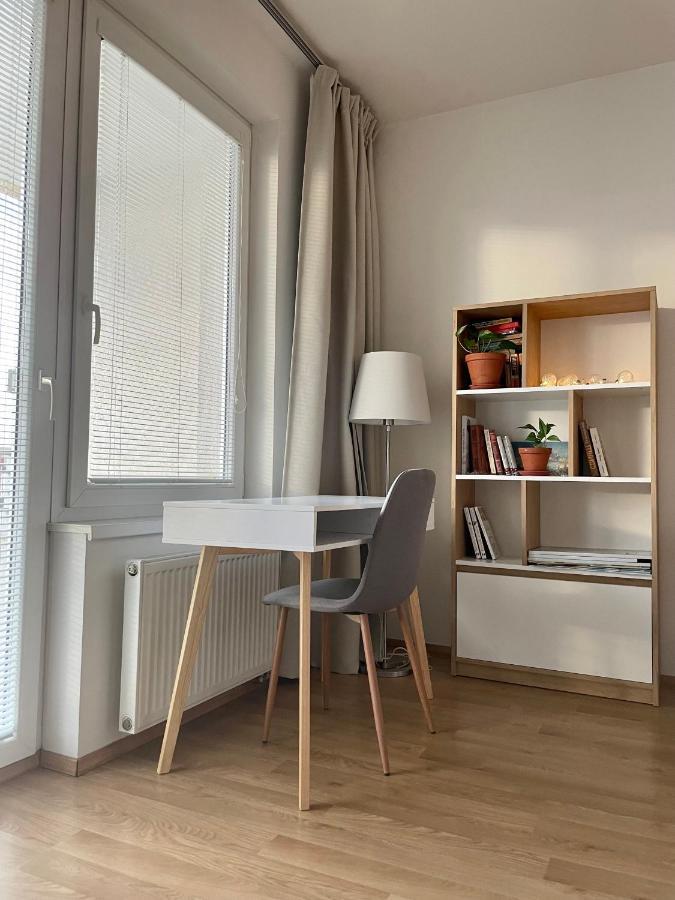 A Nice Place To Stay Apartments Prag Exterior foto