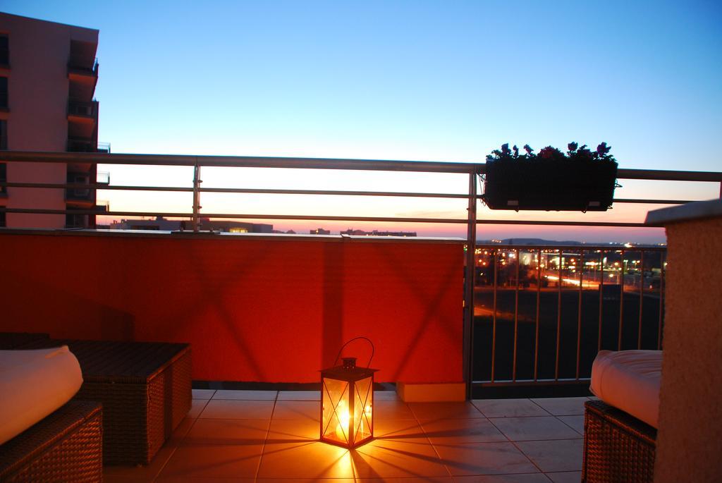 A Nice Place To Stay Apartments Prag Exterior foto